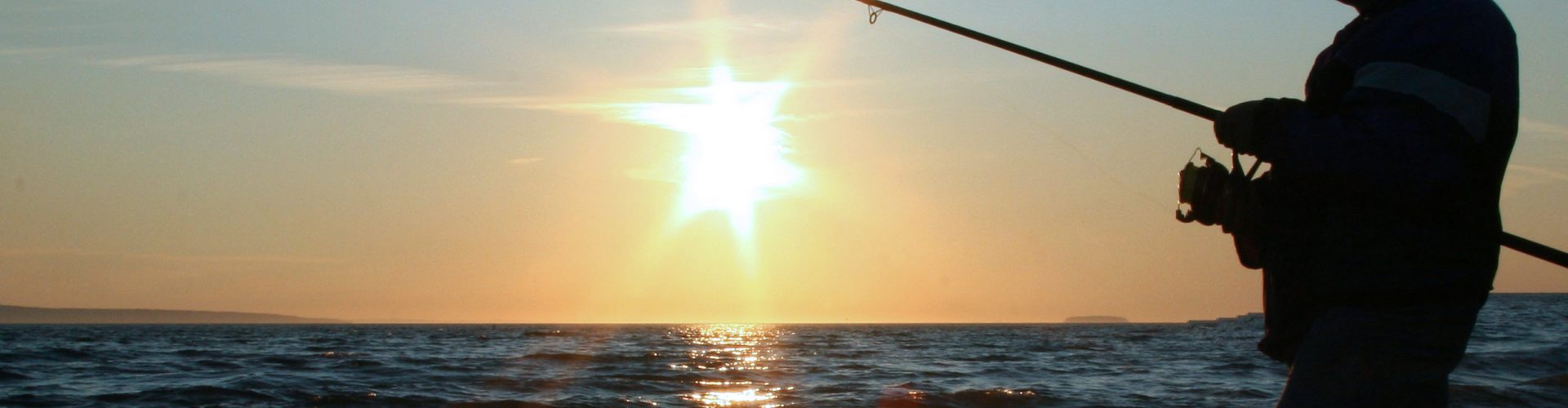 Deep sea fishing rod and reel